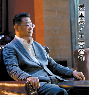 导演李路、编剧陈宇新作《人之初》热播 在对人性的追问里，发现端详亲情的新角度(导演李璐百科)