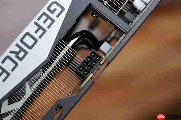 冰味十足！映众RTX 5060 Ti 16GB超级冰龙显卡图赏