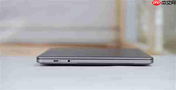 首发自研长江SoC!摩尔线程AIBOOK笔记本图赏