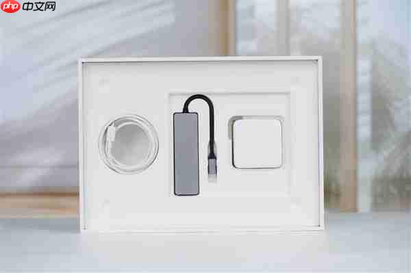 首发自研长江SoC!摩尔线程AIBOOK笔记本图赏