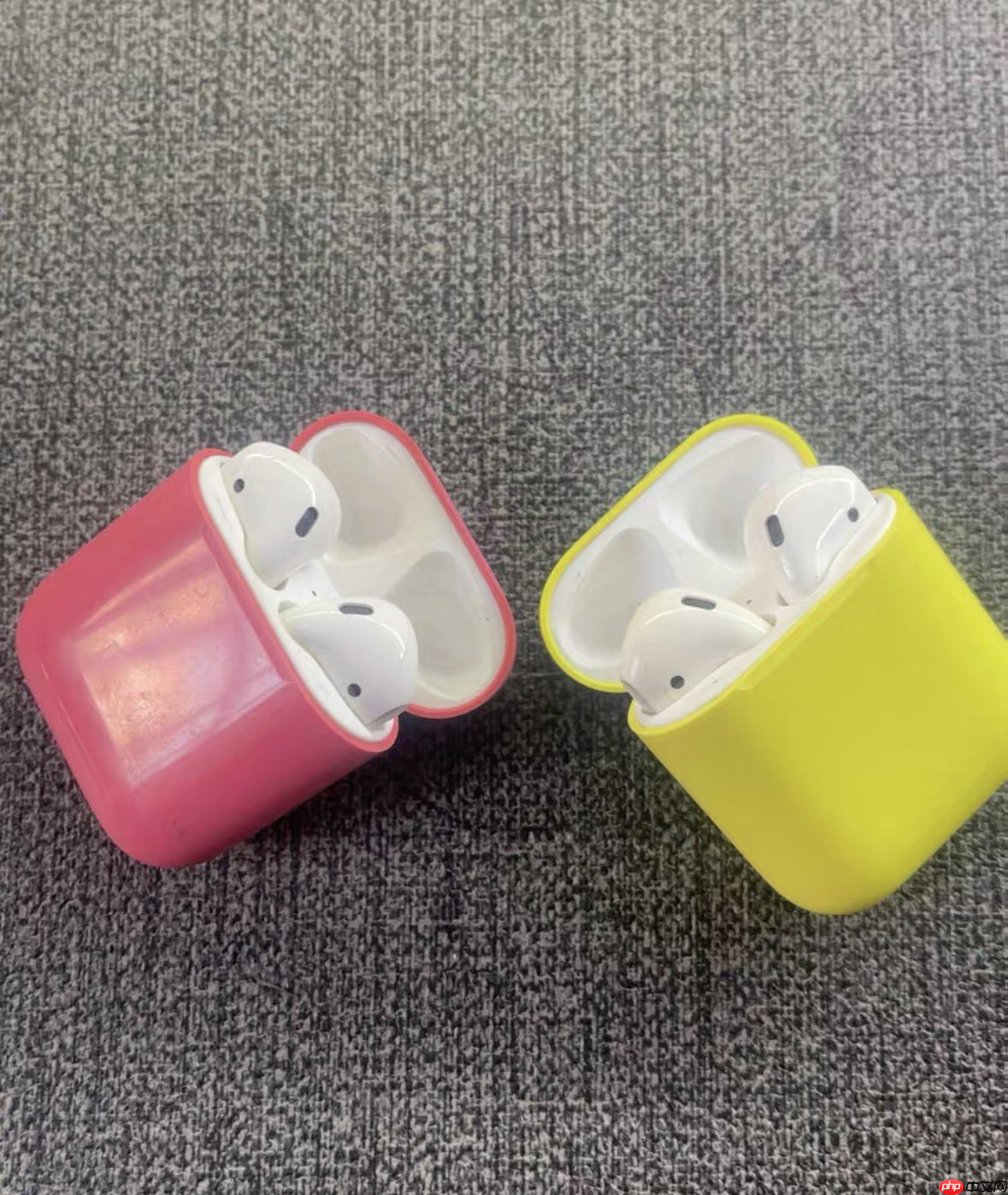 遗憾!苹果曾测试粉/黄色AirPods