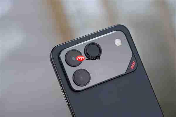 10000mAh巨无霸电池仅2599元起！荣耀WIN RT图赏