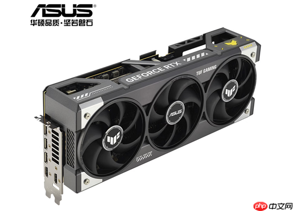 华硕终于发布RTX 5090D v2显卡！OC版已正式上架：19999元