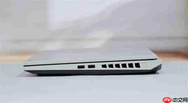 高颜值、高性能双杀!七彩虹Colorfire MEOW橘宝R16 Pro图赏