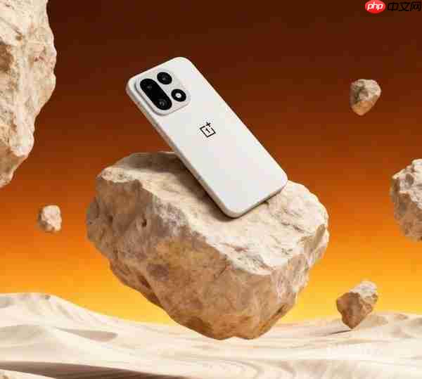 一加15T更多细节曝光 唯一6.3英寸1.5K+165Hz屏幕