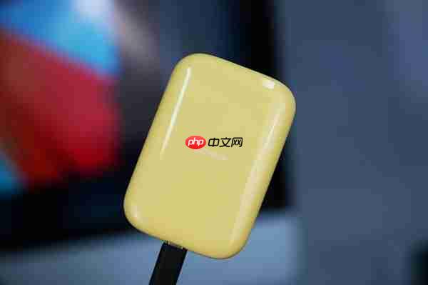 可磁吸绝配iPhone!长江存储致态灵潮流版移动SSD 2TB图赏