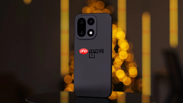 外媒评选2025年最佳手机榜单:一加15等国产机型入选