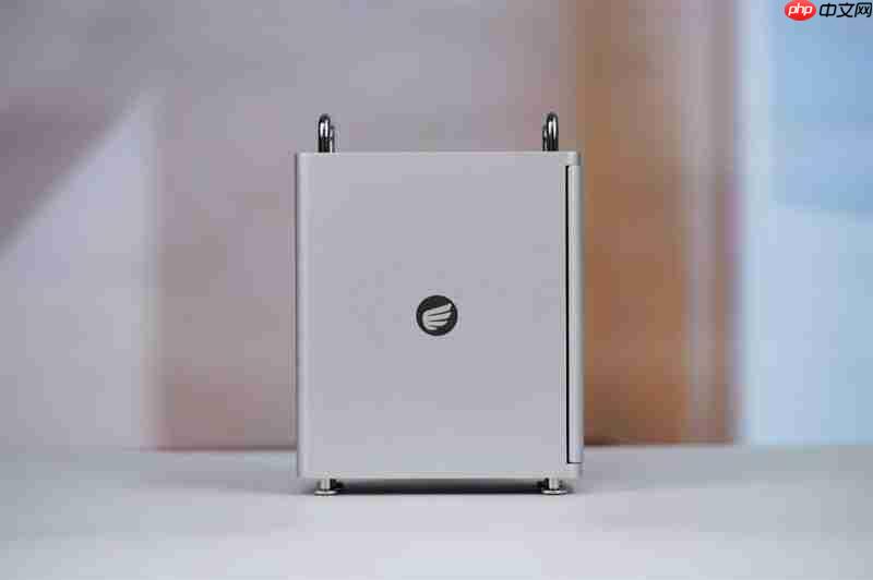 可能是散热最好的mini主机！奥睿科OminiPro迷你主机评测：半小时烤机稳定54W 温度仅80度