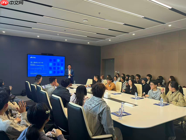 博大数据前海智算中心迎香港科技大学代表团,共筑湾区AI教育基石
