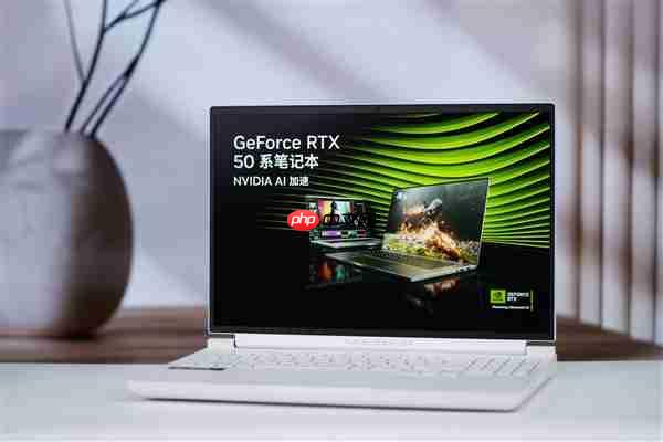 锐龙R9-9850HX万元本!雷神猎刃S游戏本图赏