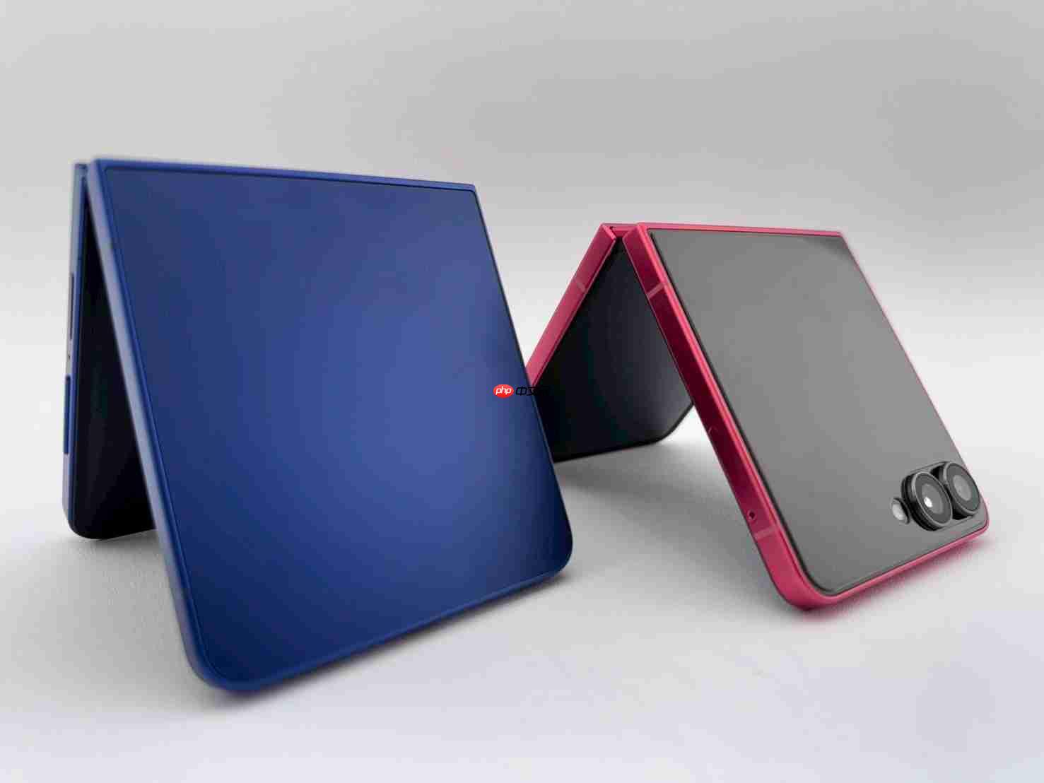 三星押注galaxy z flip 8轻薄设计！目标出货量增加10%