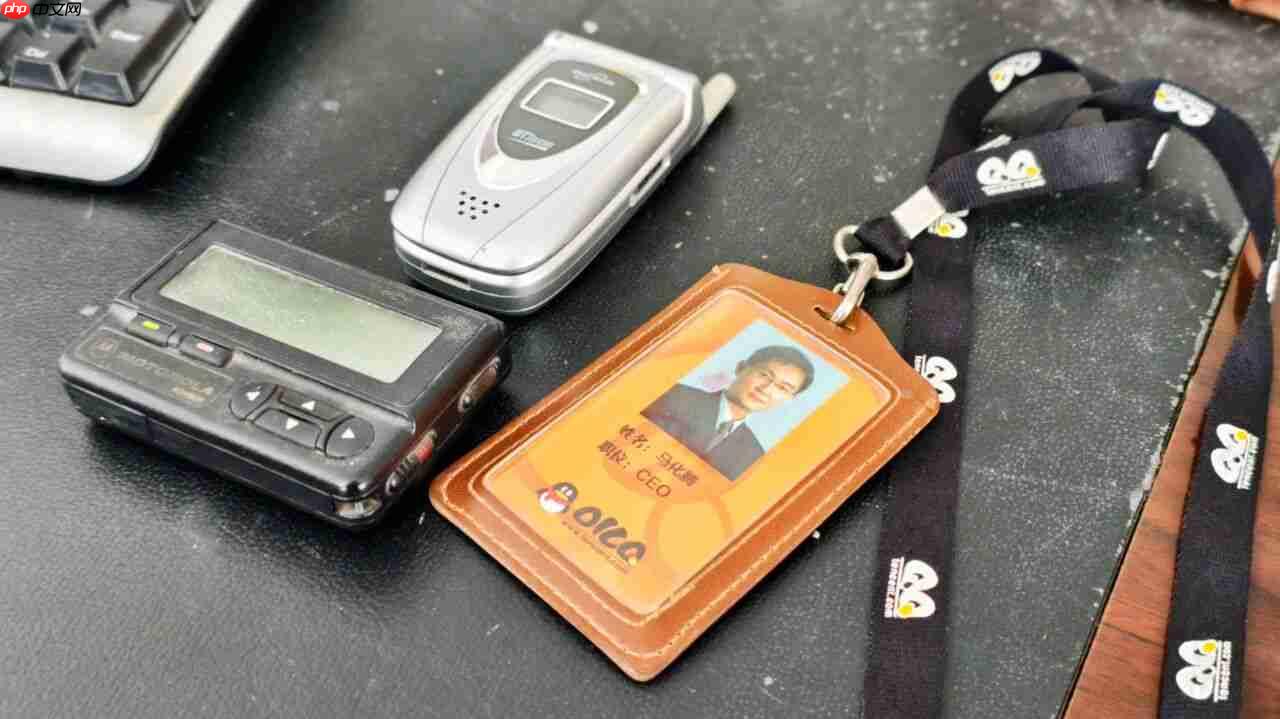 腾讯 27 周年“考古”:马化腾当过客服、设计“群聊”产品是为了约饭……