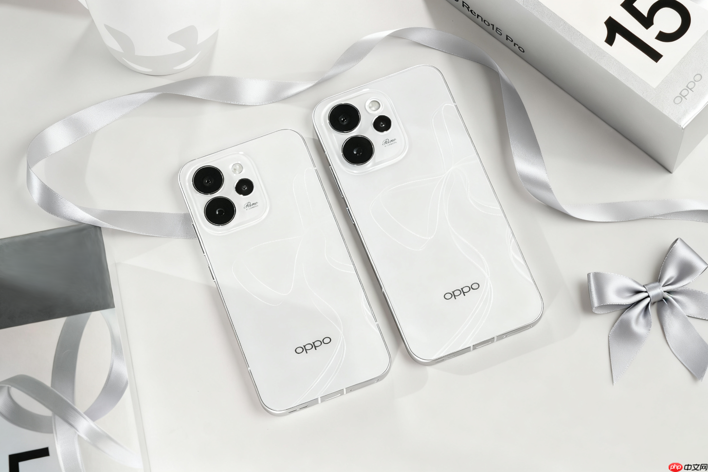 OPPO Reno15系列图赏：星光蝴蝶结 因你闪耀