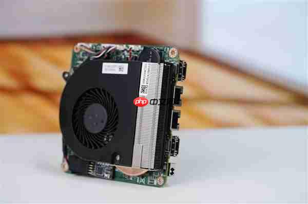 Ultra 7小钢炮！微星Cubi NUC AI迷你电脑图赏