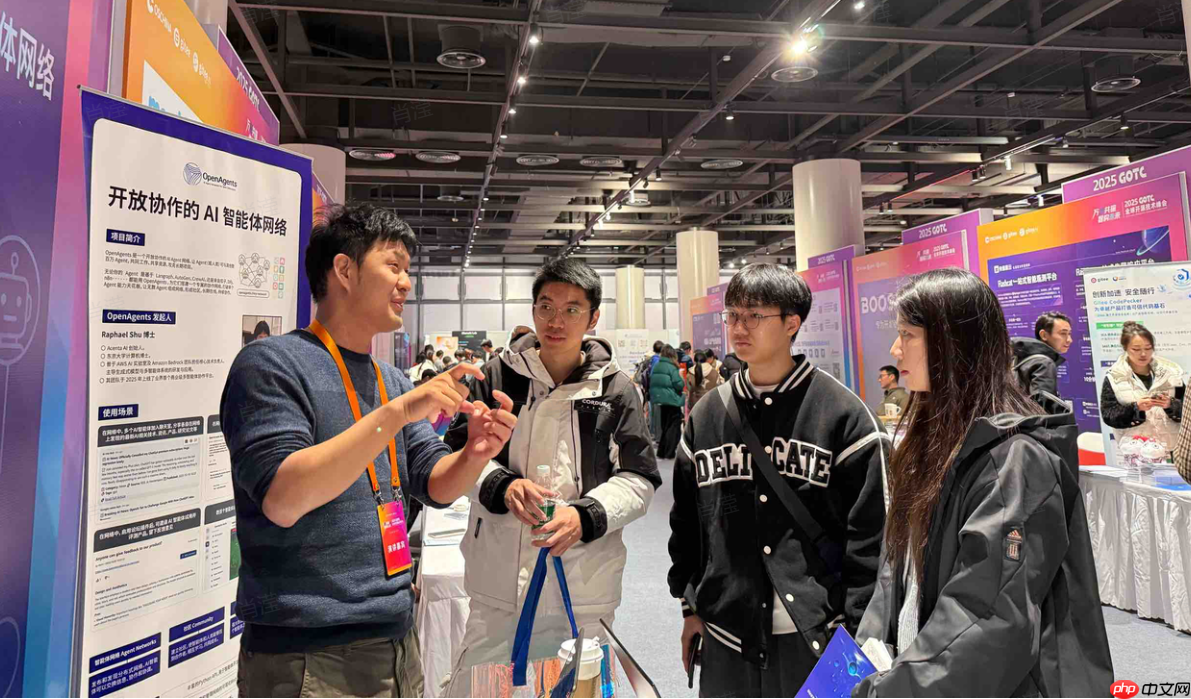 OpenAgents 亮相 GOTC 2025,与千位同好共绘 AI 智能体开源新蓝图