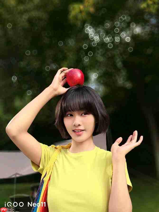 2K屏双芯游戏神机!“超神标准版”iQOO Neo11 起售价2599元