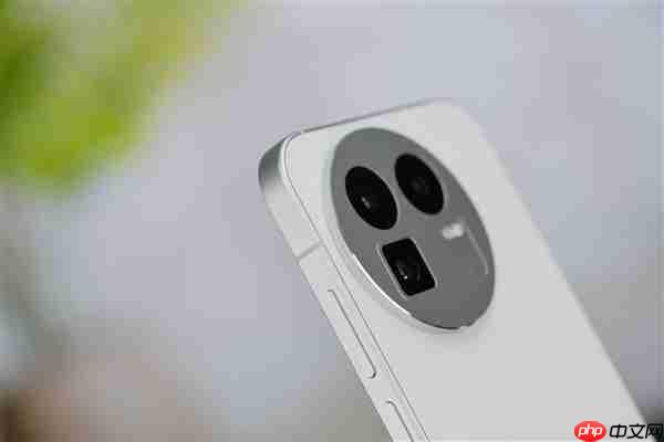 全球首发理光GR影像!真我GT8 Pro图赏