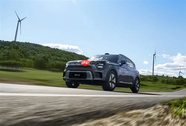 尺寸超奔驰GLB!smart精灵#5 EHD上市:使用吉利雷神混动