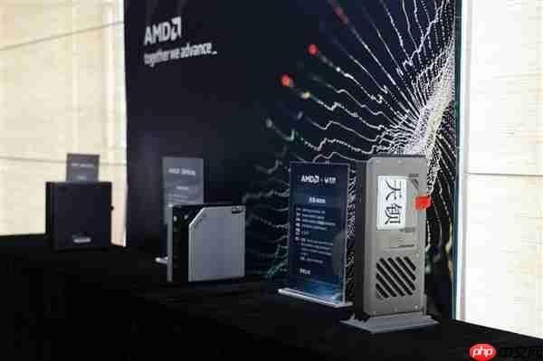 Strix Halo、DGX Spark决战迷你AI工作站！AMD手握三大优势、性能完胜