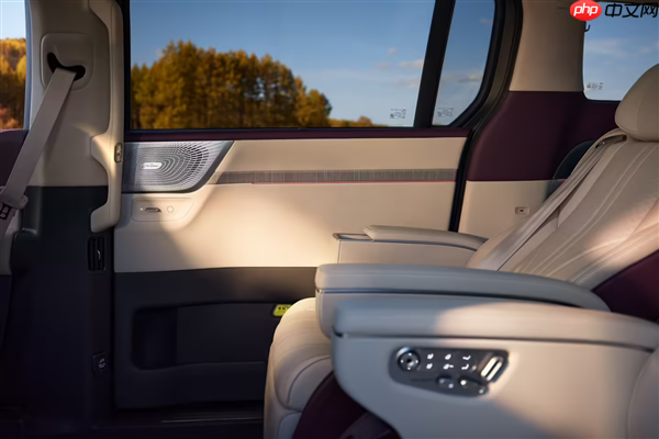 小鹏X9超级增程版电池公布:63.3度大电池+800V超充10分钟补能313km