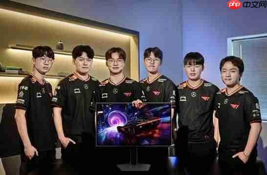 三星携手传奇战队T1：双十一签名显示器臻品拍卖启幕，尖端装备助燃竞技梦想