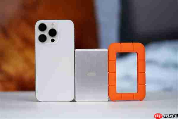 支持雷电5!希捷LaCie Ruggged SSD4 1TB固态硬盘图赏