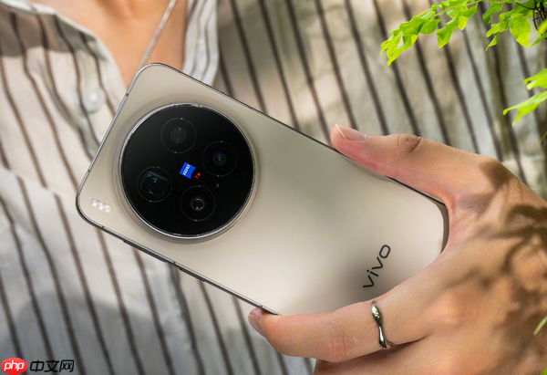 vivo X300系列发布 2亿像素+天玑9500 4399元起售