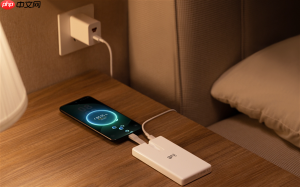 399元 华为首款100W自带线充电宝开售:12000mAh旗舰手机电芯 3C认证