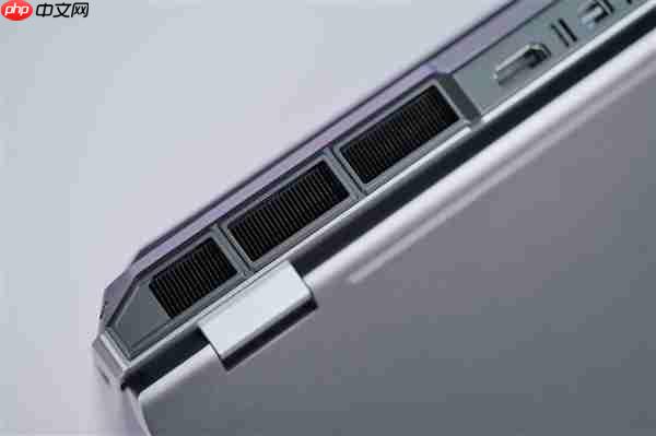 升级长江存储PC450固态硬盘 机械革命耀世16 Ultra图赏