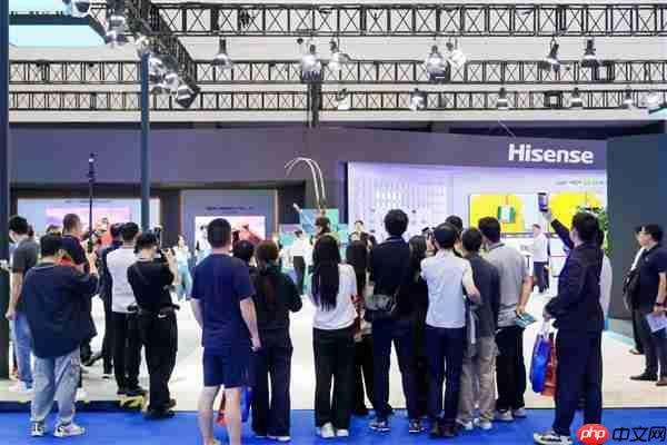 携多款巨幕亮相  海信电视2025电博会展示百吋画质标杆