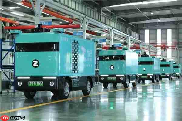 无人配送车驶入千家万户  九识智能何以重塑物流新生态