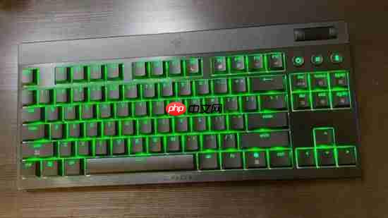 IGN给雷蛇黑寡妇V4薄型版打8分！紧凑又高性能！