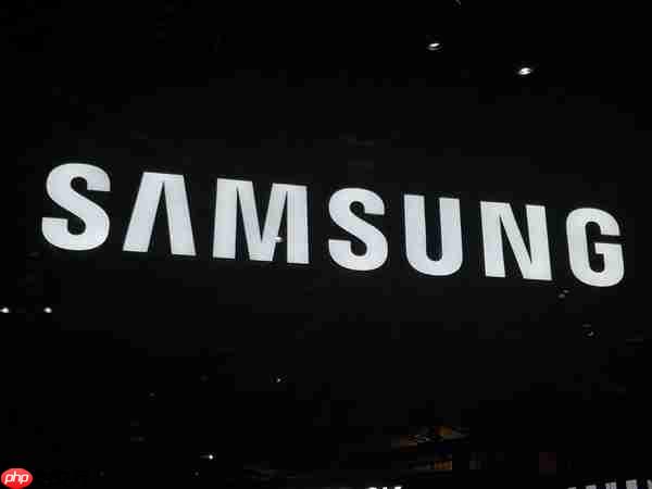 完全意想不到！三星三折叠手机折叠方式曝光：不是Z、G字型