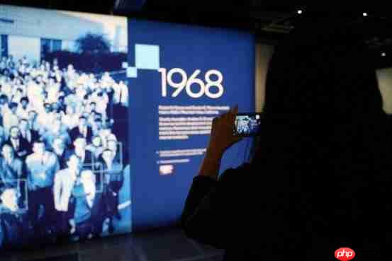 Intel 14A  关键在于如何推进  而非是否推进