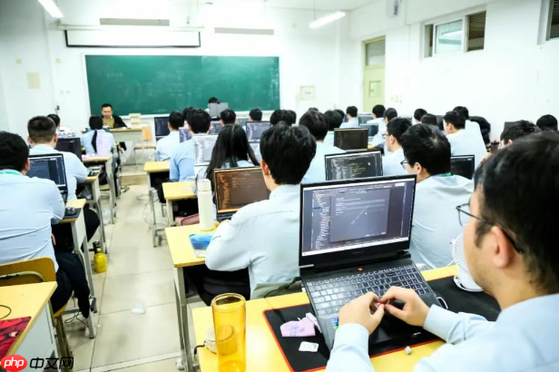 职业教育新风口：八维职业学校助力学子赢在数字时代