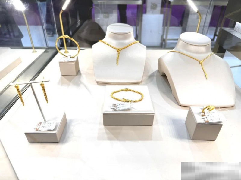 蛋仔撞珠宝,老凤祥与《蛋仔派对》深刻诠释 1+1>2