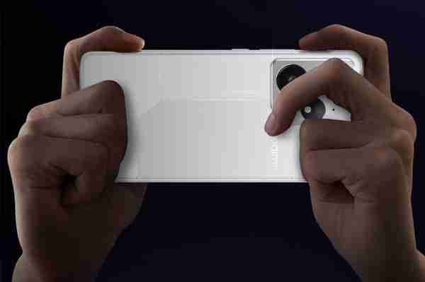 真我Neo7塞进7000mAh超大电池 徐起:欢迎友商明年跟进