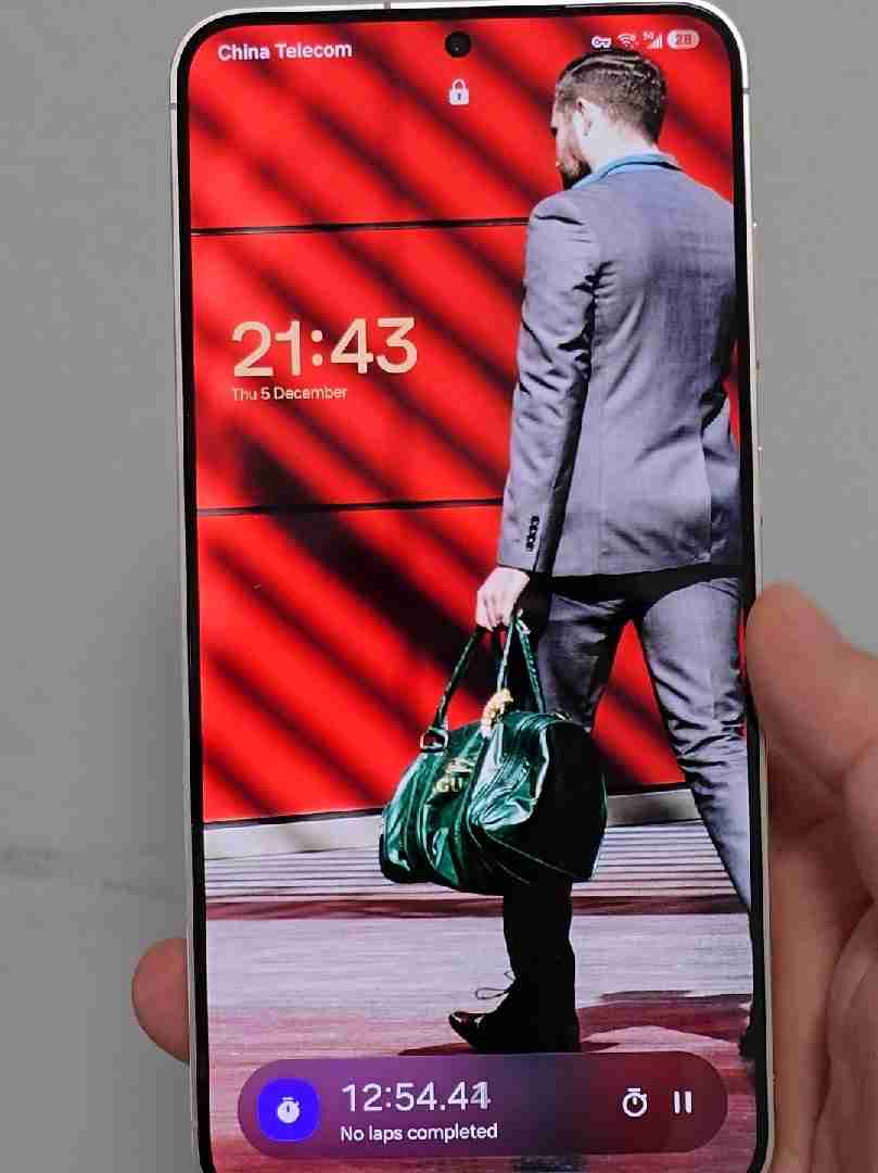 三星 One UI 7.0 动画细节曝光:支持打断、并行动画效果