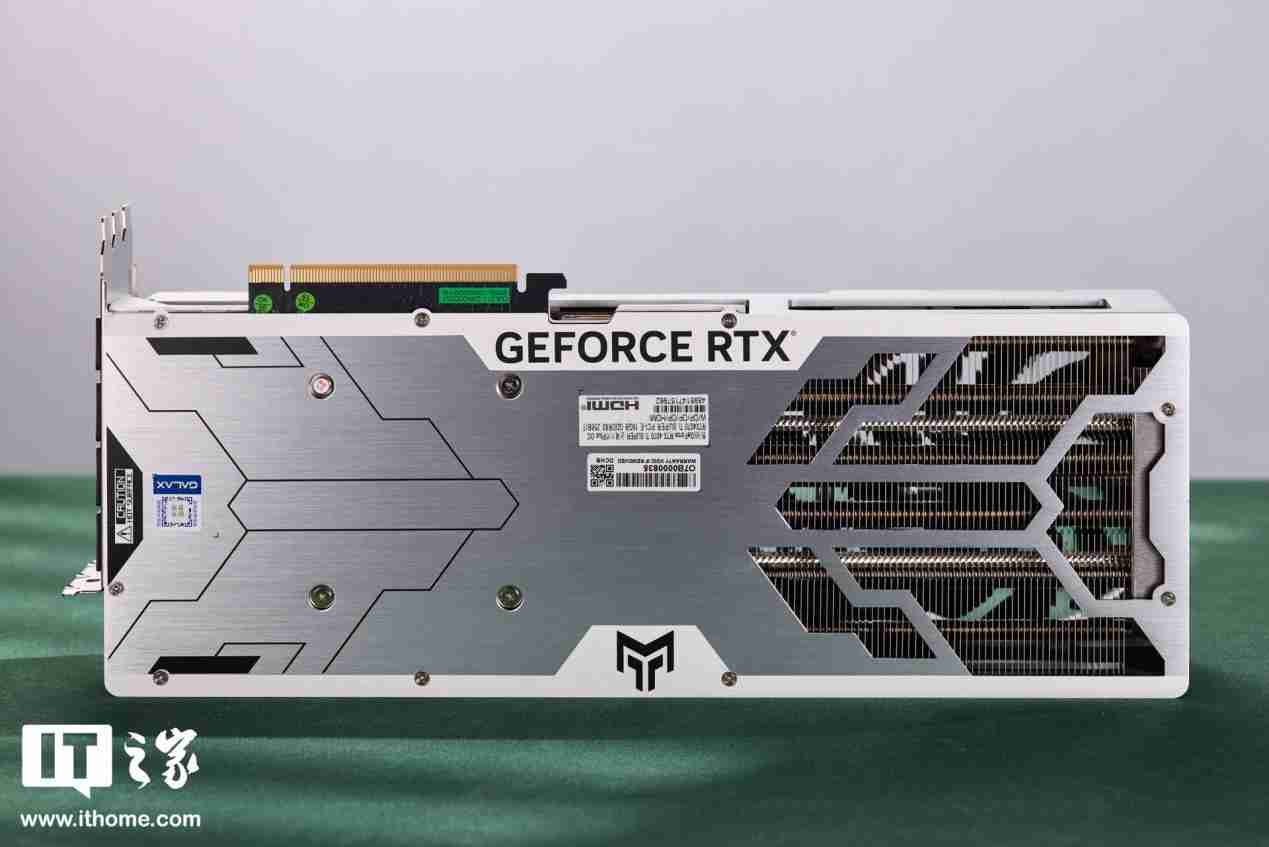 影驰 GeForce RTX 4070Ti SUPER 金属大师 Plus OC 评测：好散热榨干每一丝性能