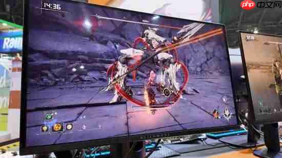 国产《无限机兵》试玩:新Boss雷电女剑士骑四臂异形