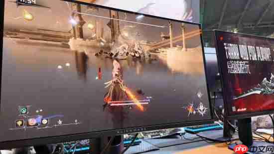 国产《无限机兵》试玩:新Boss雷电女剑士骑四臂异形