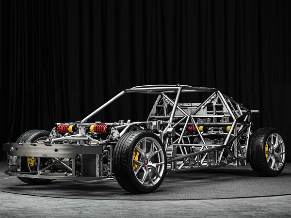 中国造的小跑车SC01将出口欧洲:限量1000台 售价50万元