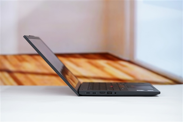 锐龙7 PRO 350加持！联想ThinkPad T14 Gen6图赏