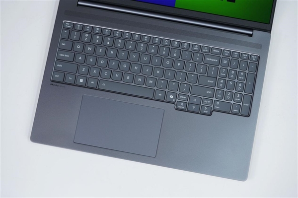 酷睿Ultra X9 388H加持!联想小新Pro 16 GT AI元启版图赏