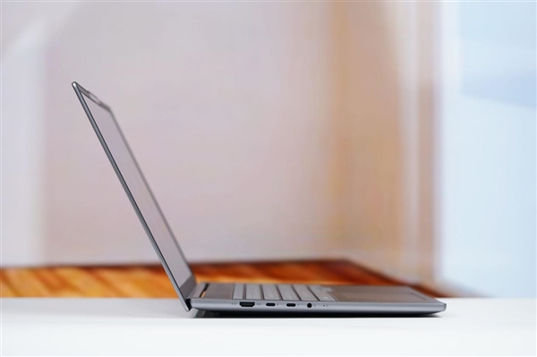 酷睿Ultra X9 388H加持!联想小新Pro 16 GT AI元启版图赏