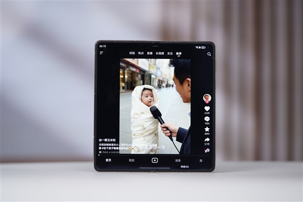 双折叠巅峰之作！华为Mate X7典藏版图赏