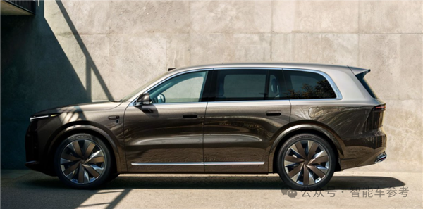 新款理想L9最高卖56万 李想：这是具身智能机器人